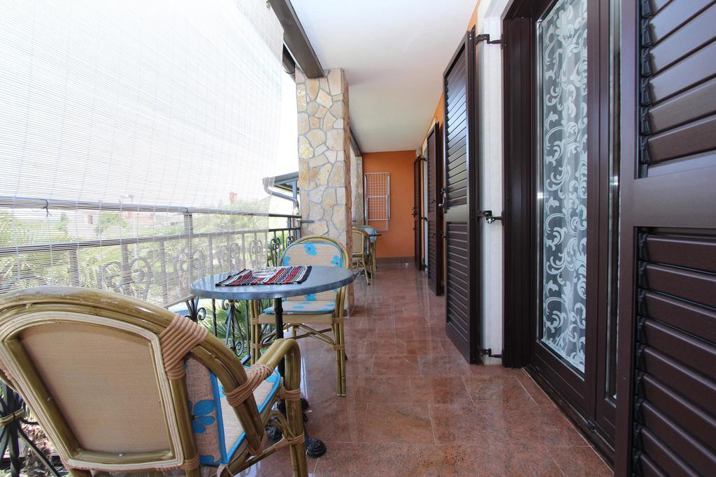 Apartments Marlina Rovinj Chambre photo